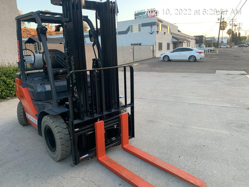 2022 TOYOTA 8FGU25 LP w/ Scale