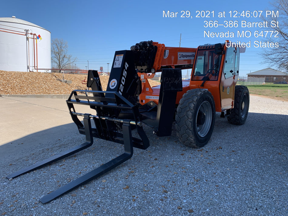2021 SKYTRAK 12054