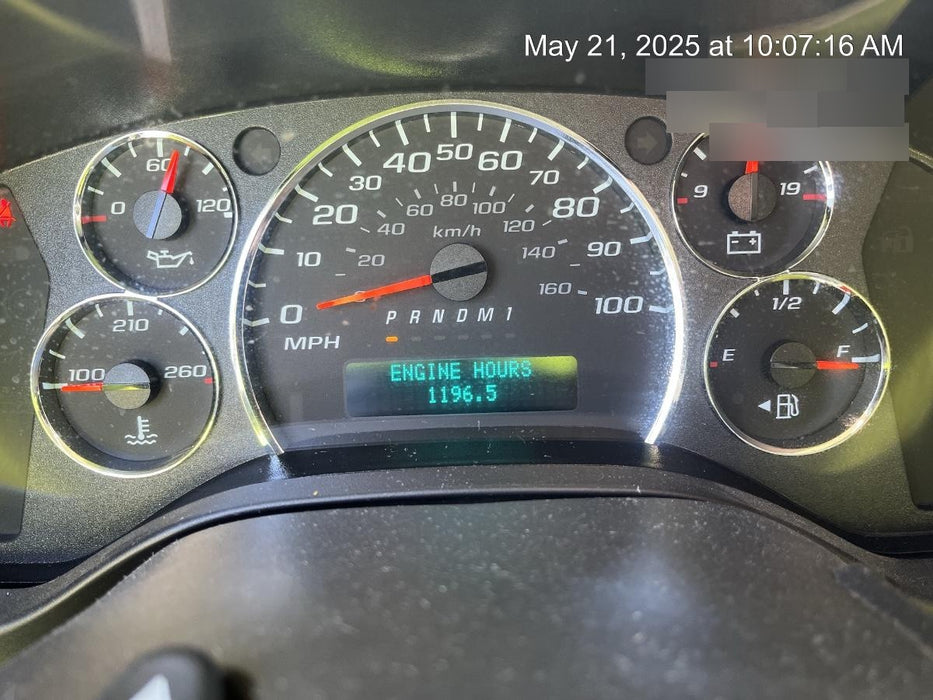 2023 CHEVROLET Express Van - Rental