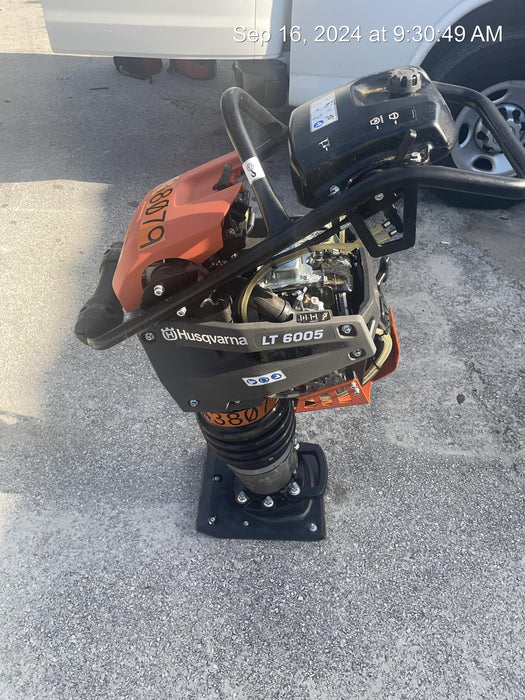 2024 HUSQVARNA LT6005