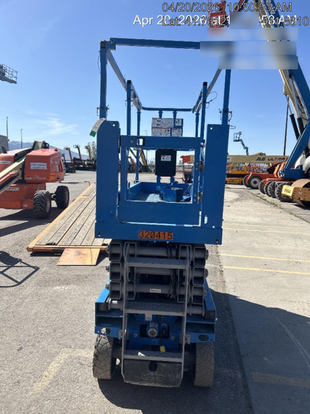 2023 GENIE GS-2632