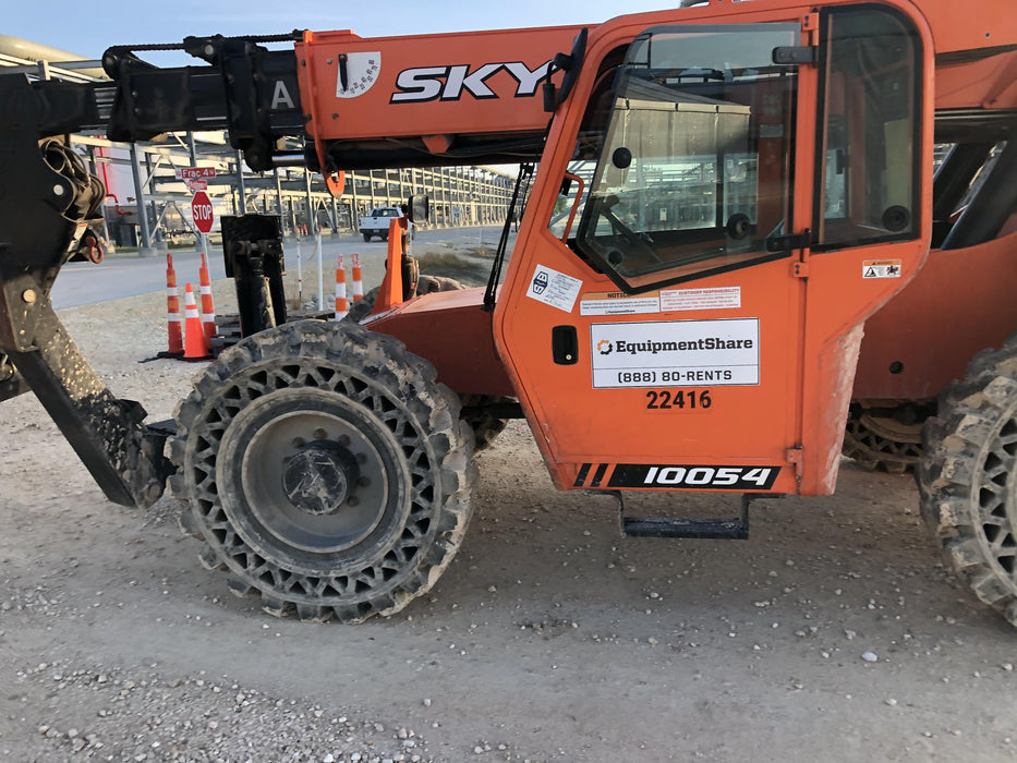 2019 SKYTRAK 10054