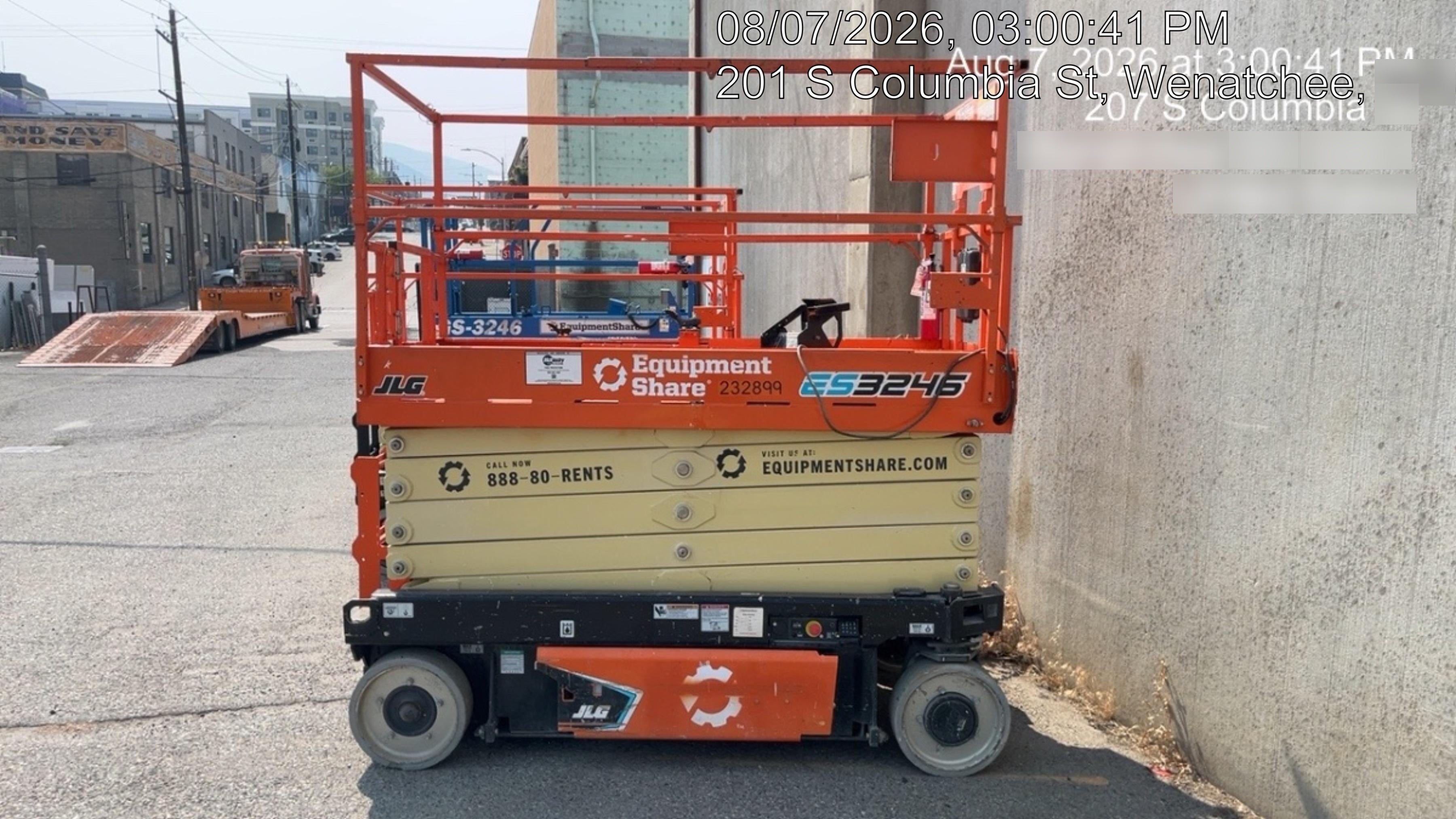 2022 JLG ES3246