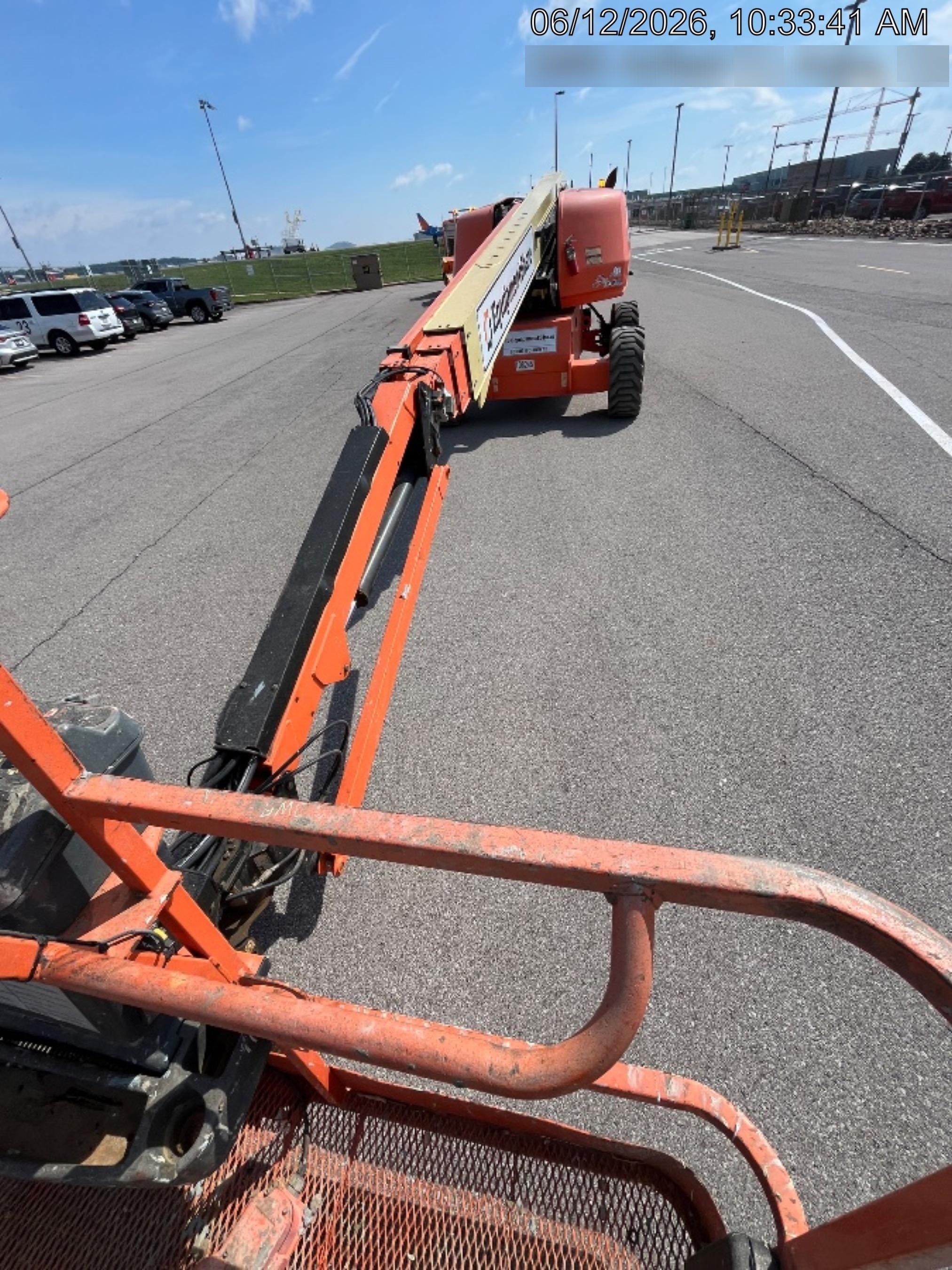 2020 JLG 660SJ