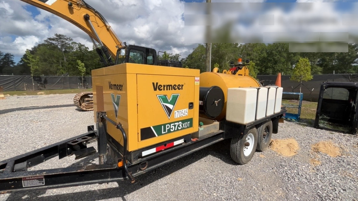 2022 VAC-TRON LP573XDT
