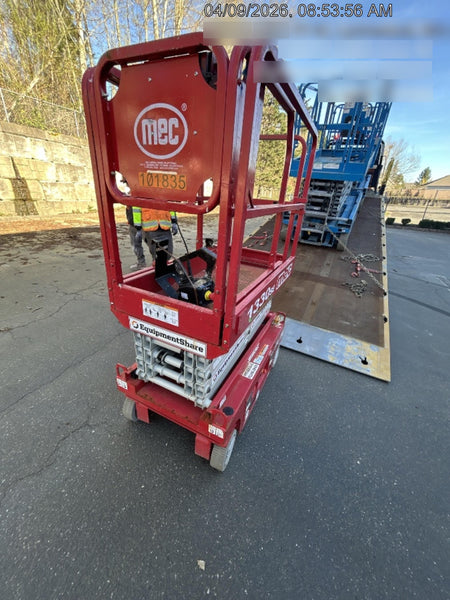 2020 MEC 1330SE Solid NM Tires, Steel Swing out Doors, LCS, Beacon, 900W Invertor