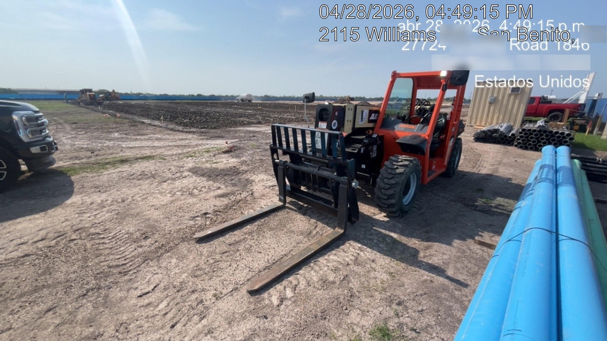 2025 JLG 519