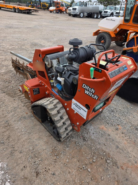 2020 DITCH WITCH C24XA