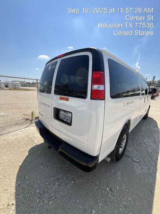 2025 CHEVROLET Express Van - Rental