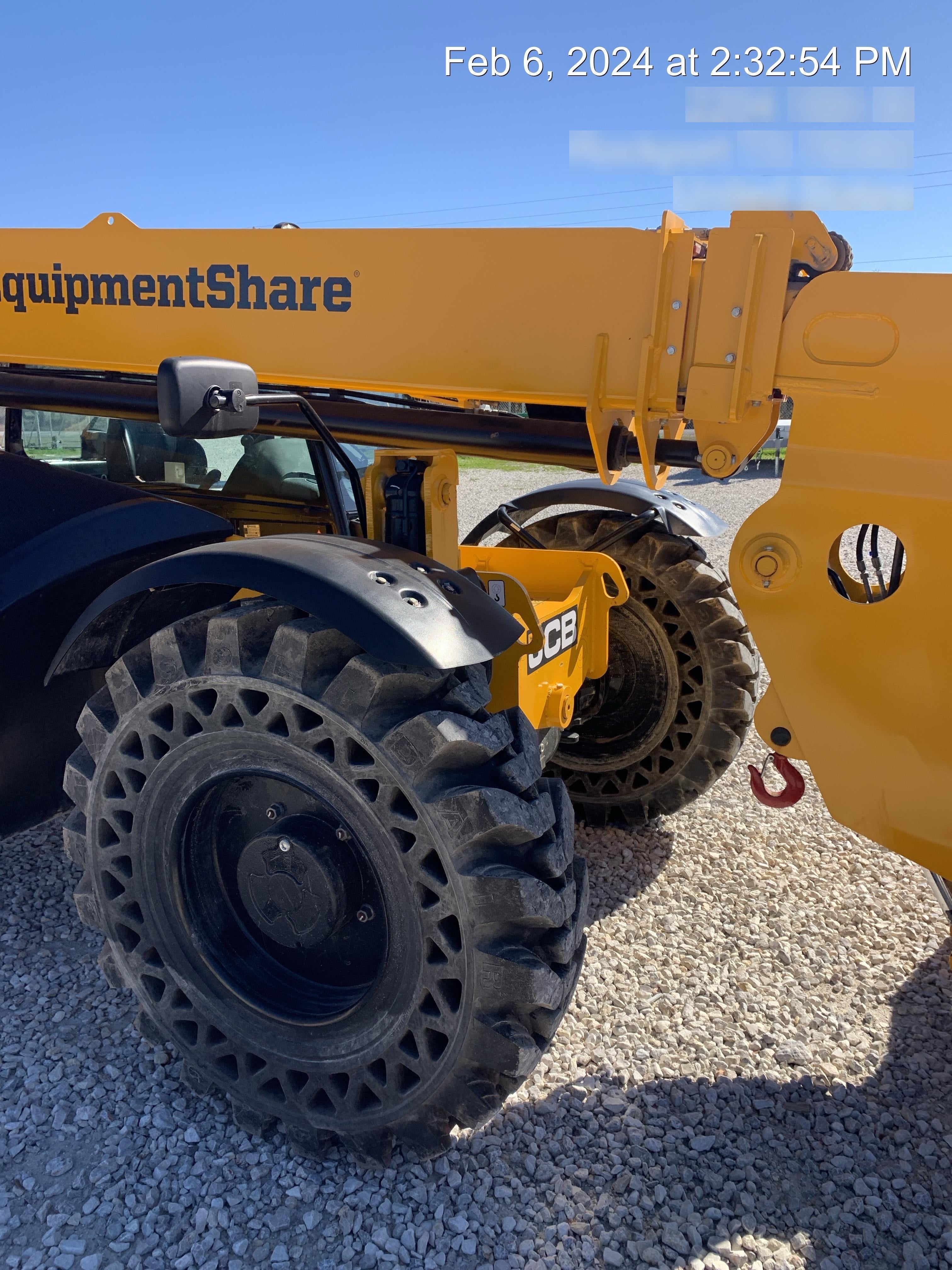 2023 JCB 509-42
