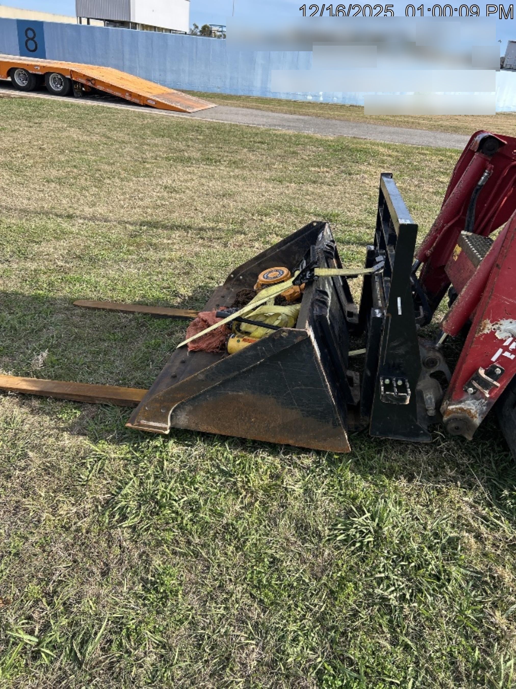 2025 ARROW MATERIAL HANDLING F5100CB - 72"