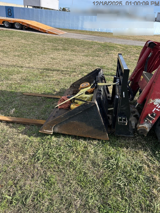 2025 ARROW MATERIAL HANDLING F5100CB - 72"