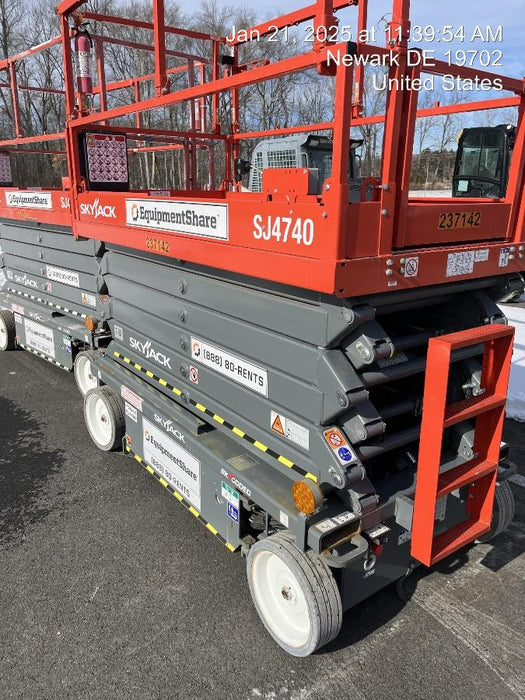 2022 SKYJACK SJ4740