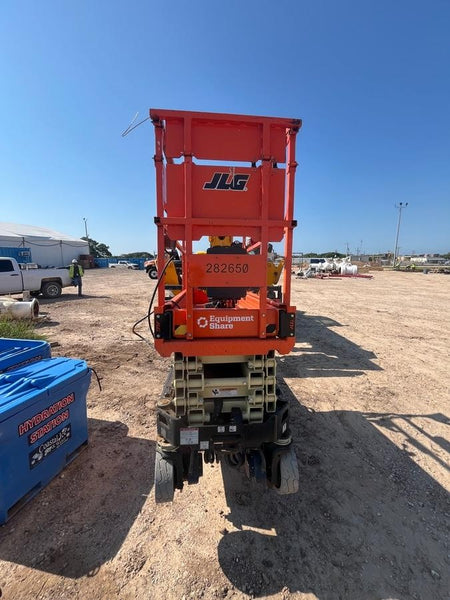 2022 JLG ES1932