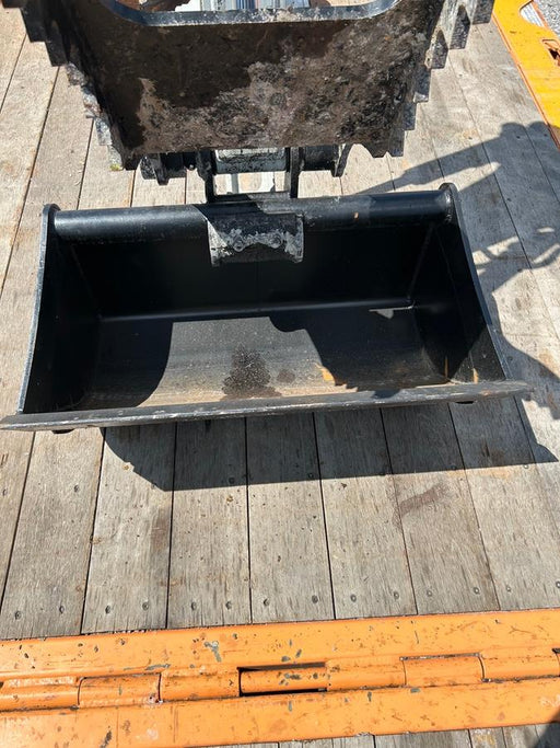 2025 STAR INDUSTRIES 910-36 - 36" Smooth Clean-Out Bucket