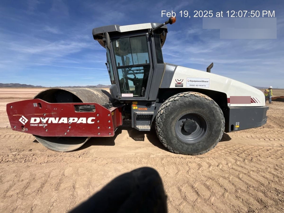 2022 DYNAPAC CA2500D