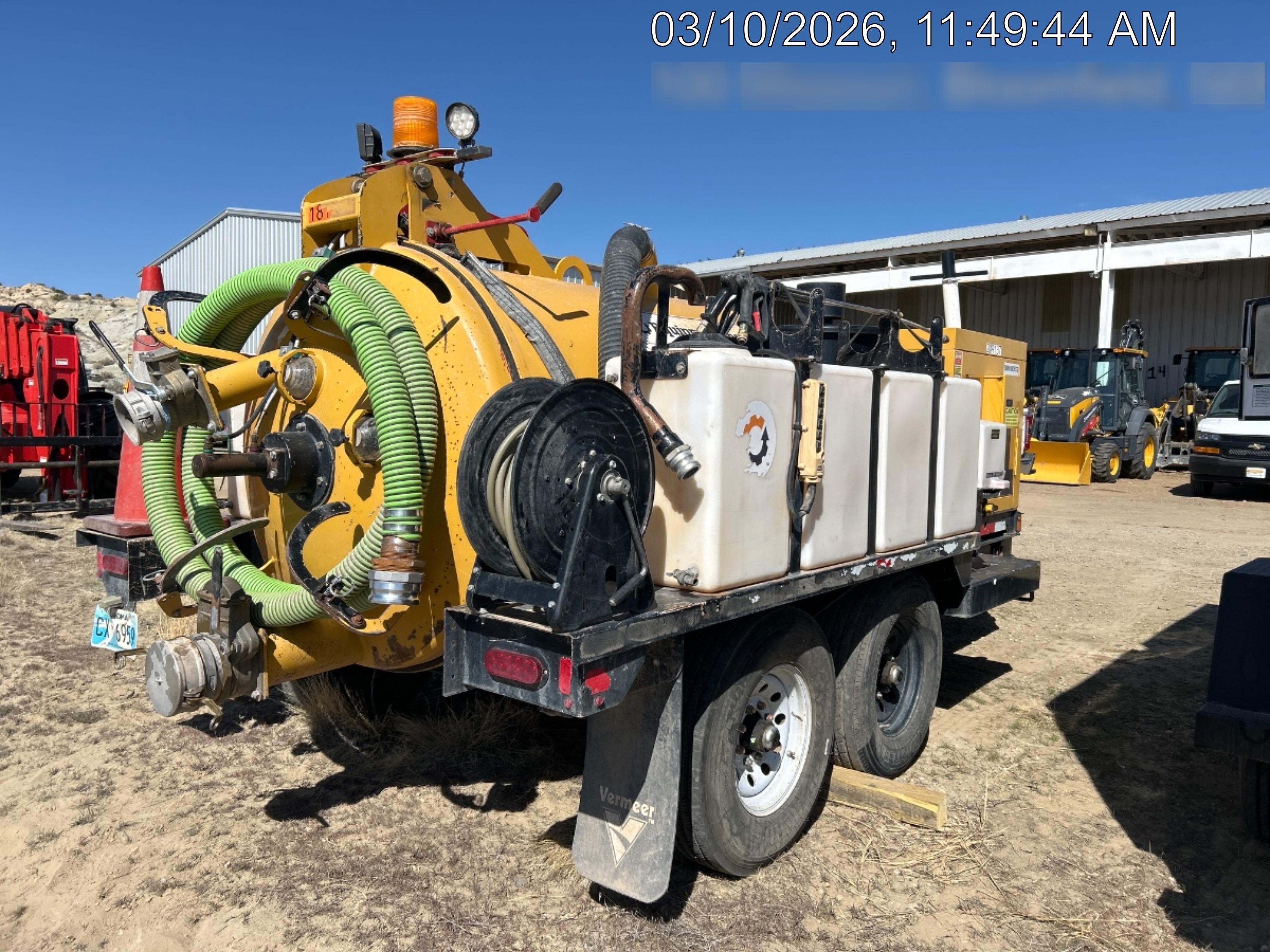2022 VAC-TRON LP573XDT