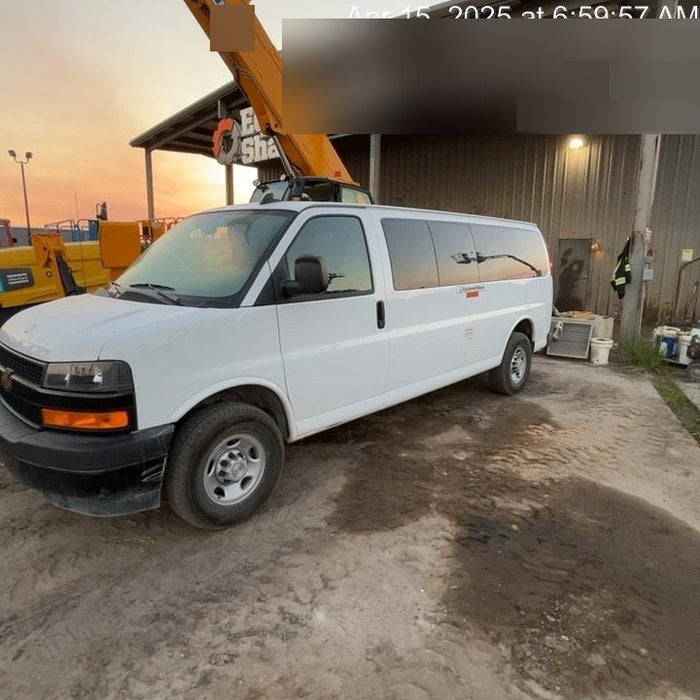 2023 CHEVROLET Express Van - Rental