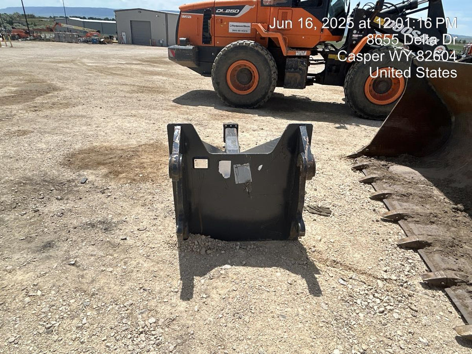 2023 JRB WA250-6 JRB Attachment