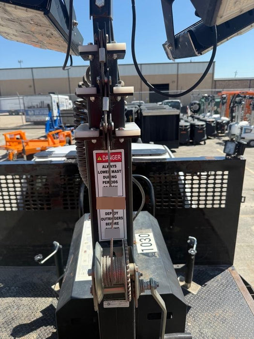 2022 LIND EQUIPMENT LE980LEDV-T4B