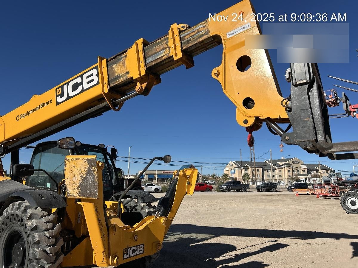 2023 JCB 514-56
