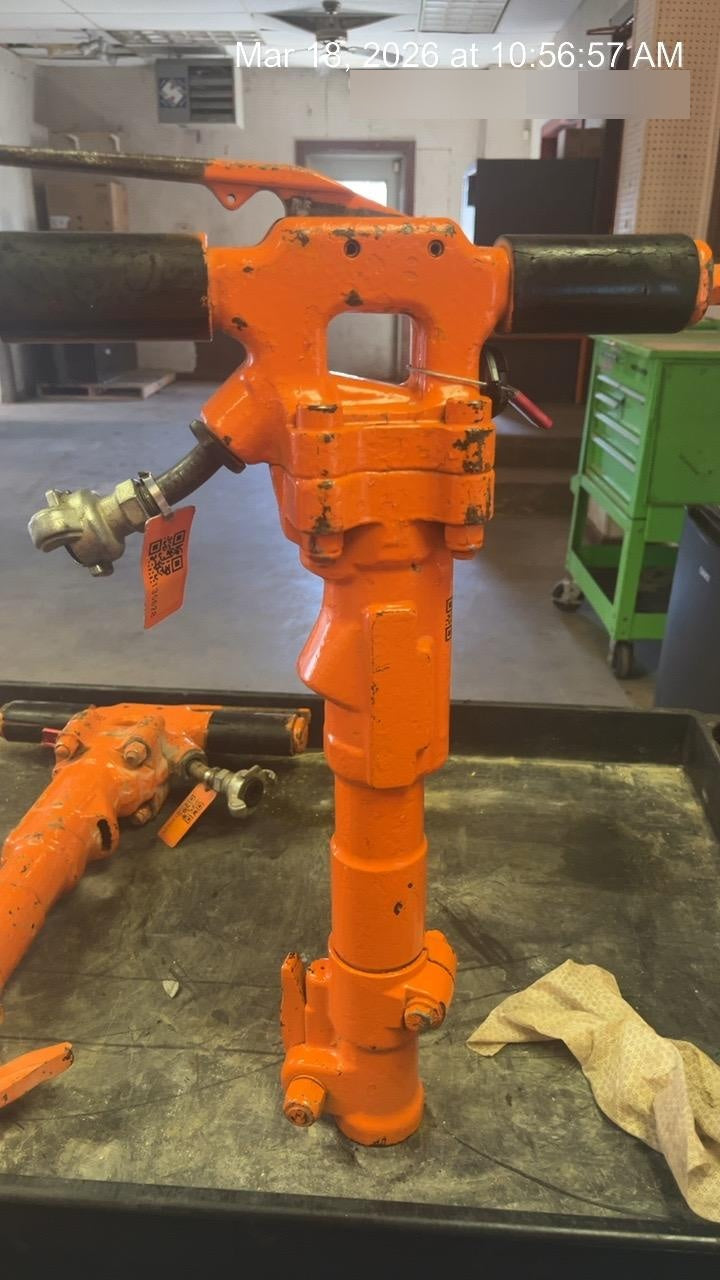 2021 MICHIGAN PNEUMATIC MP-30-1