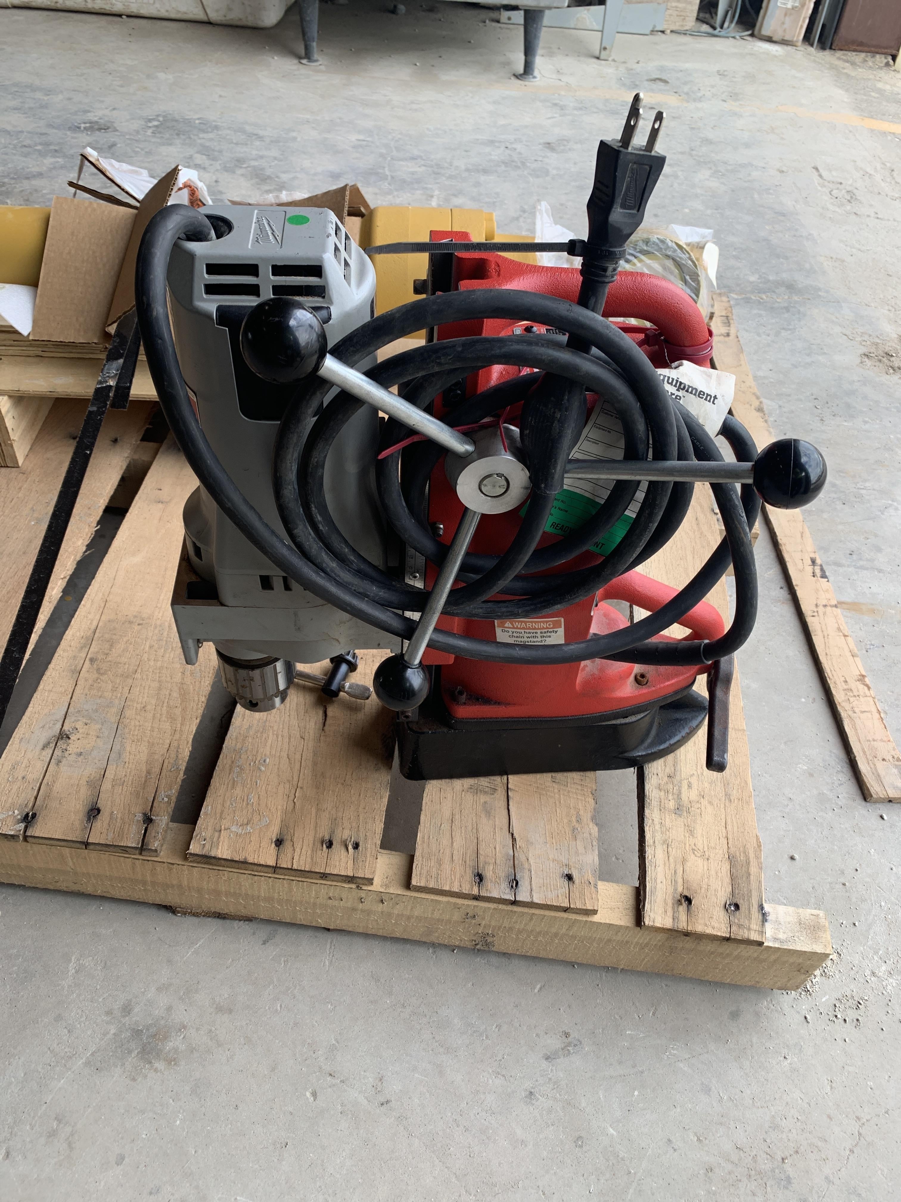 2020 MILWAUKEE 4206-1