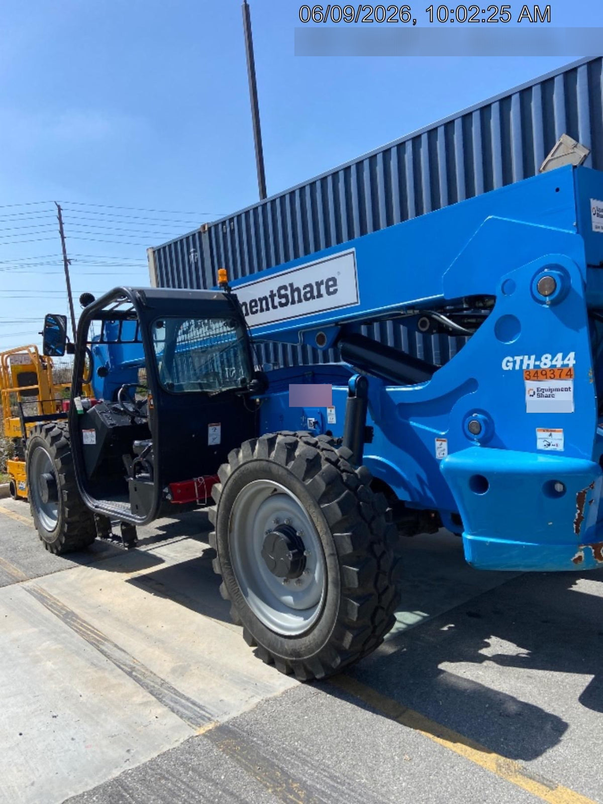 2023 GENIE GTH-844