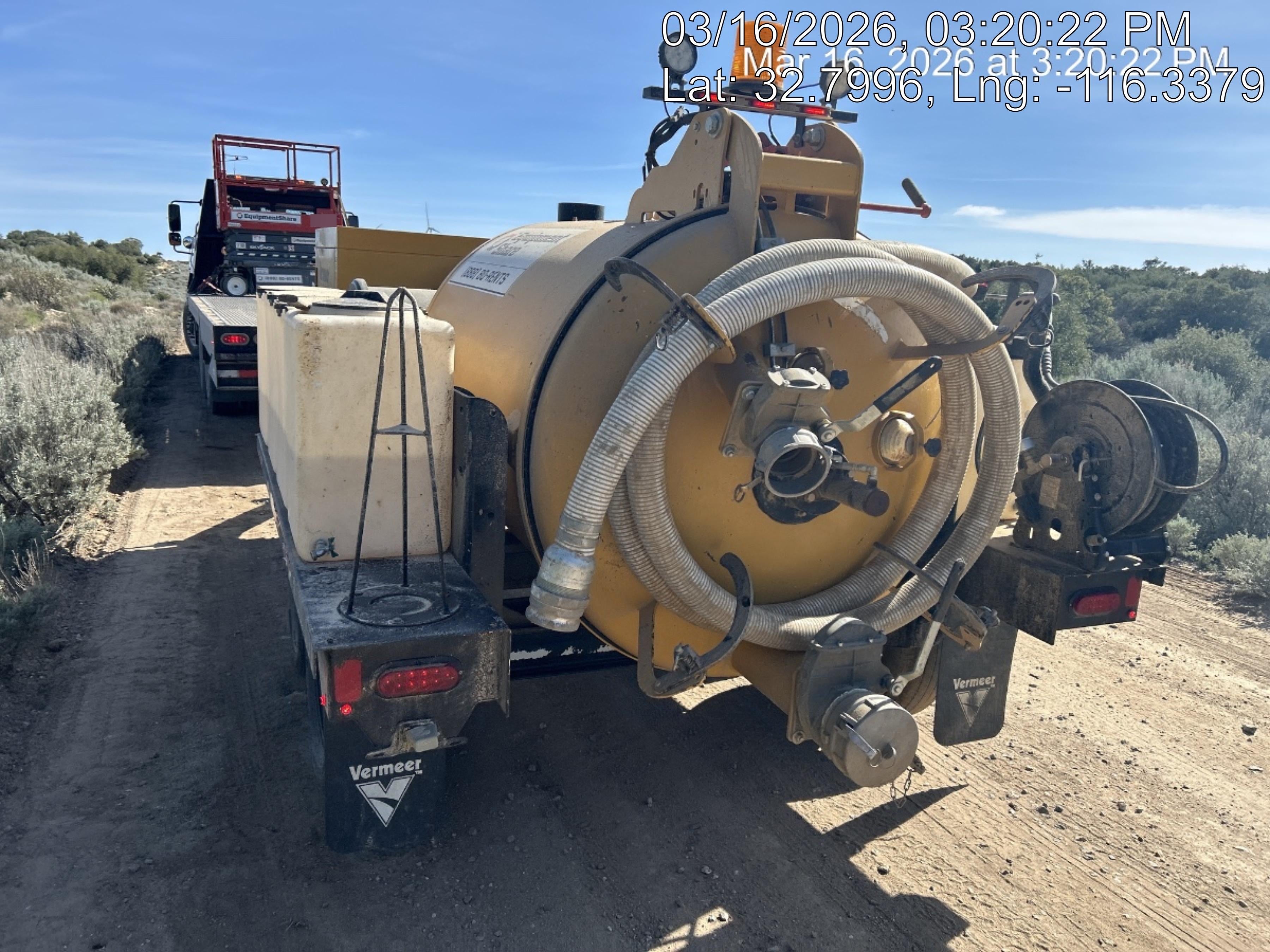 2023 VAC-TRON LP573XDT