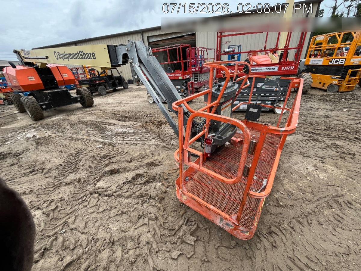 2023 JLG 860SJ