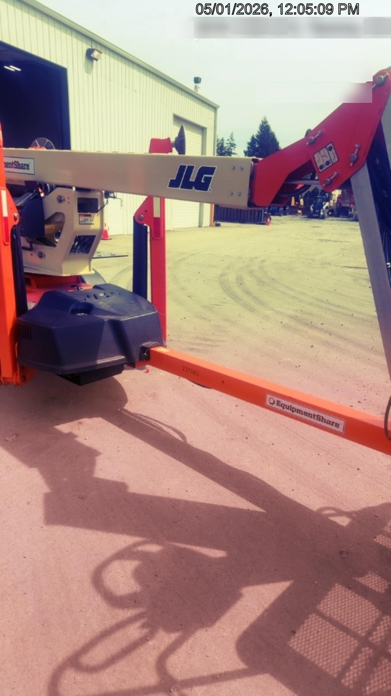 2022 JLG T500J
