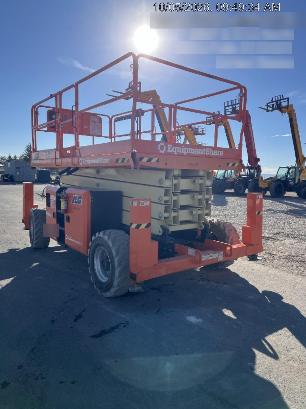 2023 JLG RT4394