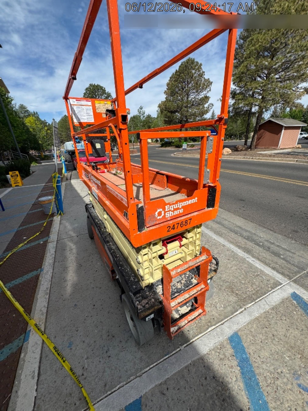 2022 JLG ES2632