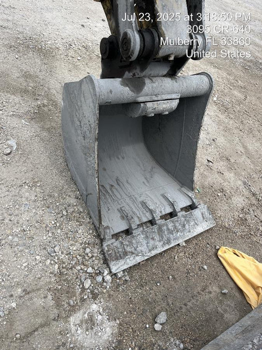 2024 SOLESBEE 24" Bucket, Tooth, Mini Excavator - Solesbee