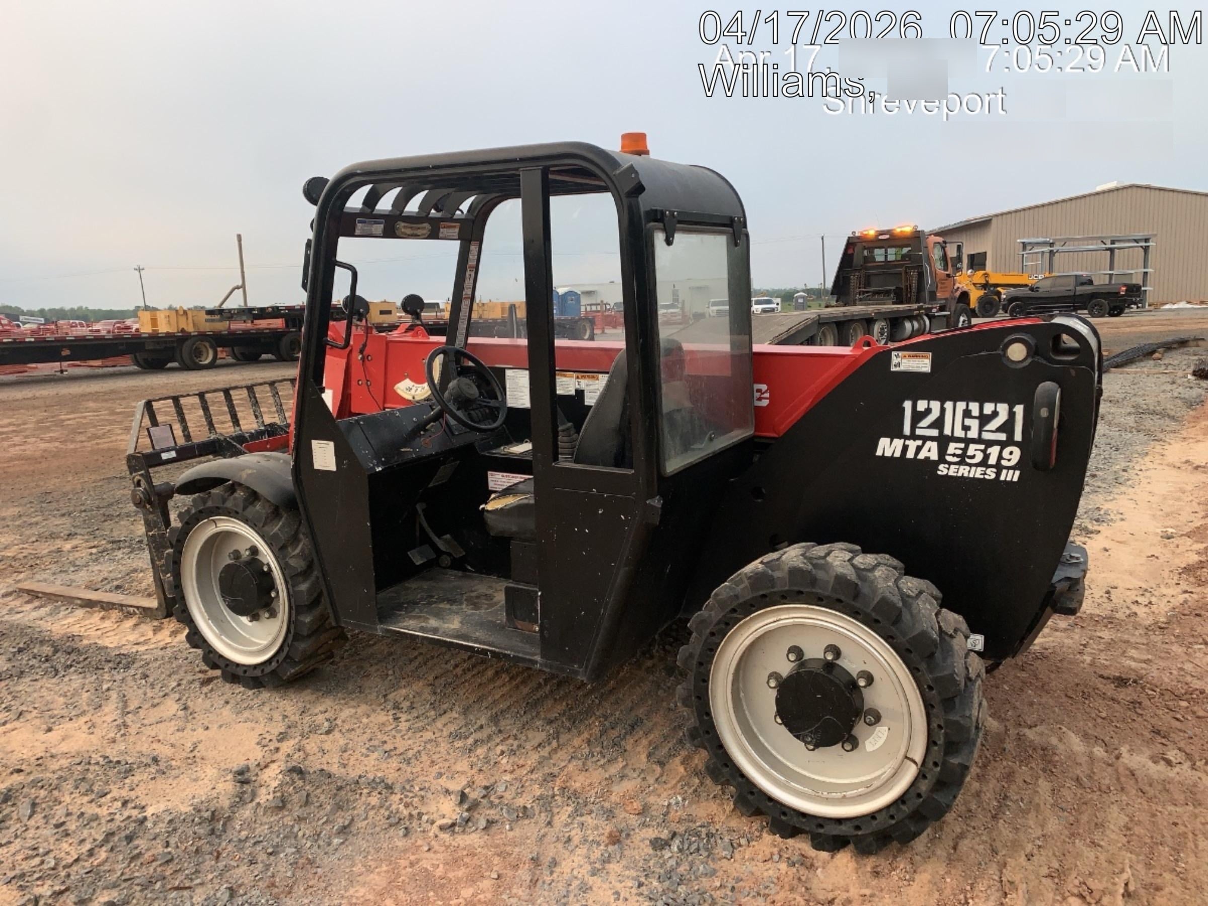 2021 MANITOU MTA5519
