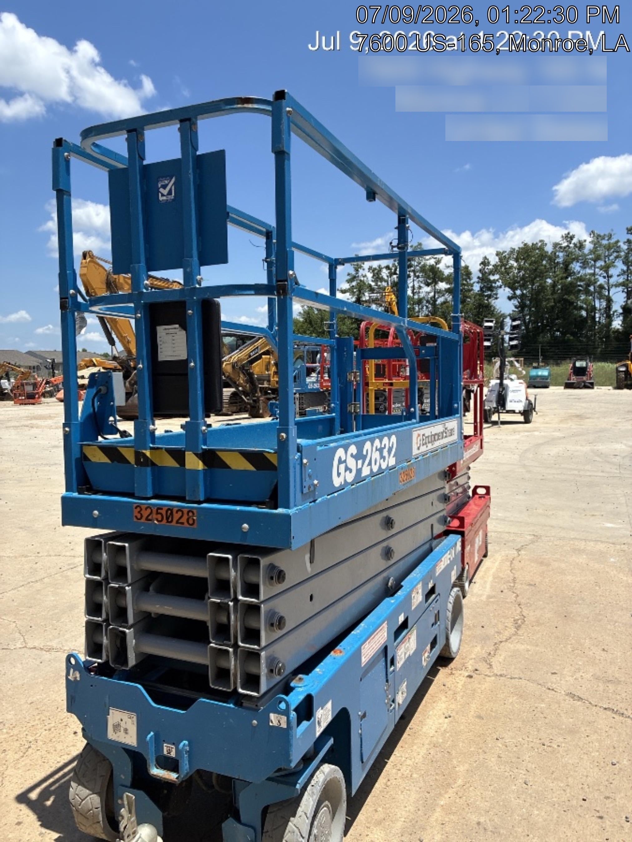 2023 GENIE GS-2632