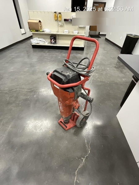 2023 HILTI TE 3000-AVR