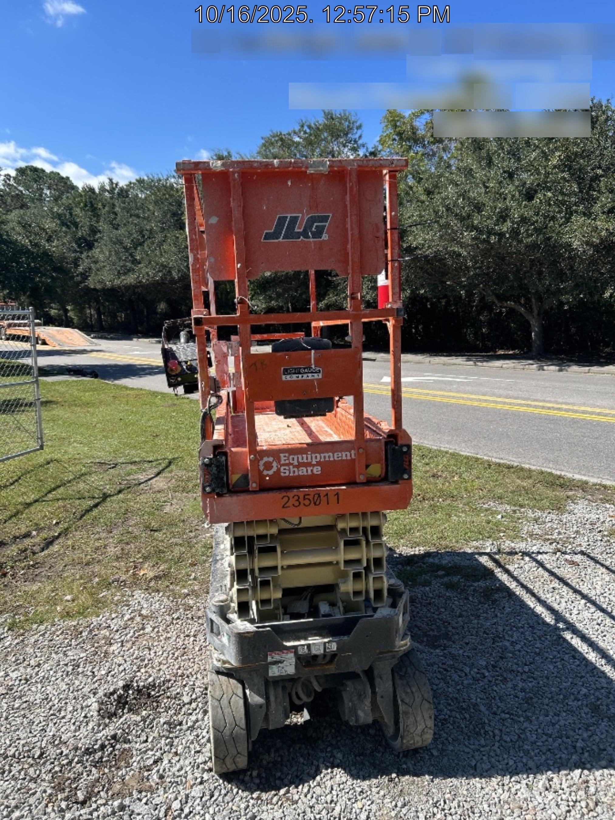 2022 JLG ES2632