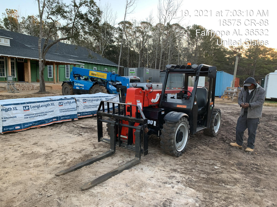 2020 Manitou MTA5519 Canopy, Solid Tires, Work Lights, Beacon, Aux Hydraulics, Back up Alarm, Mirrors, ES Keypad