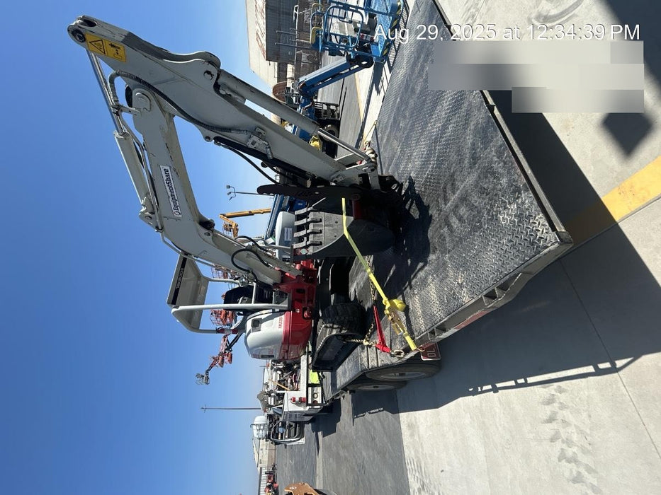 2025 TEXAS PRIDE TRAILERS 21' Lowboy Gravity Tilt Bed 14K Bumper Pull Trailer