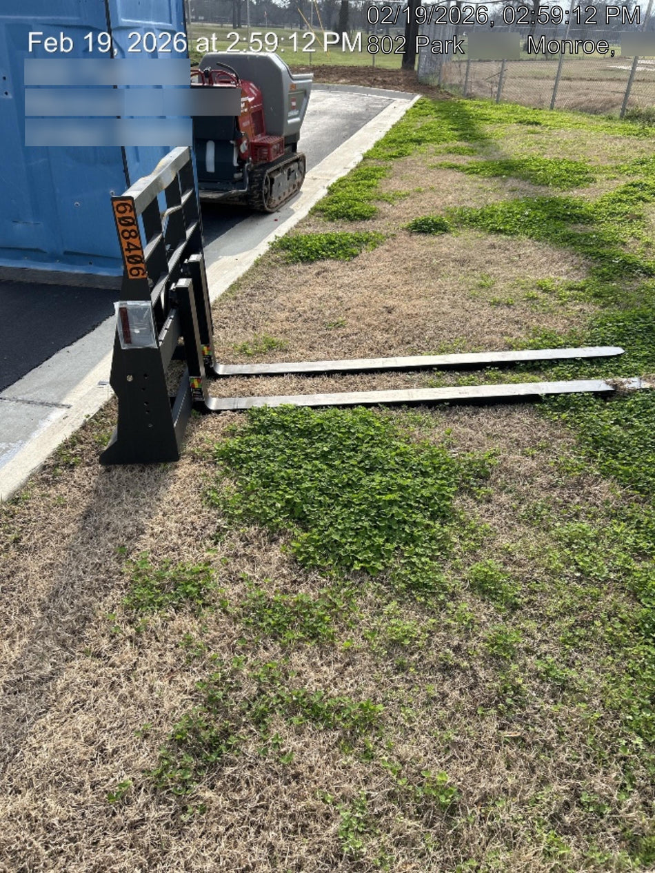 2025 ARROW MATERIAL HANDLING 72" Pallet Forks - Arrow