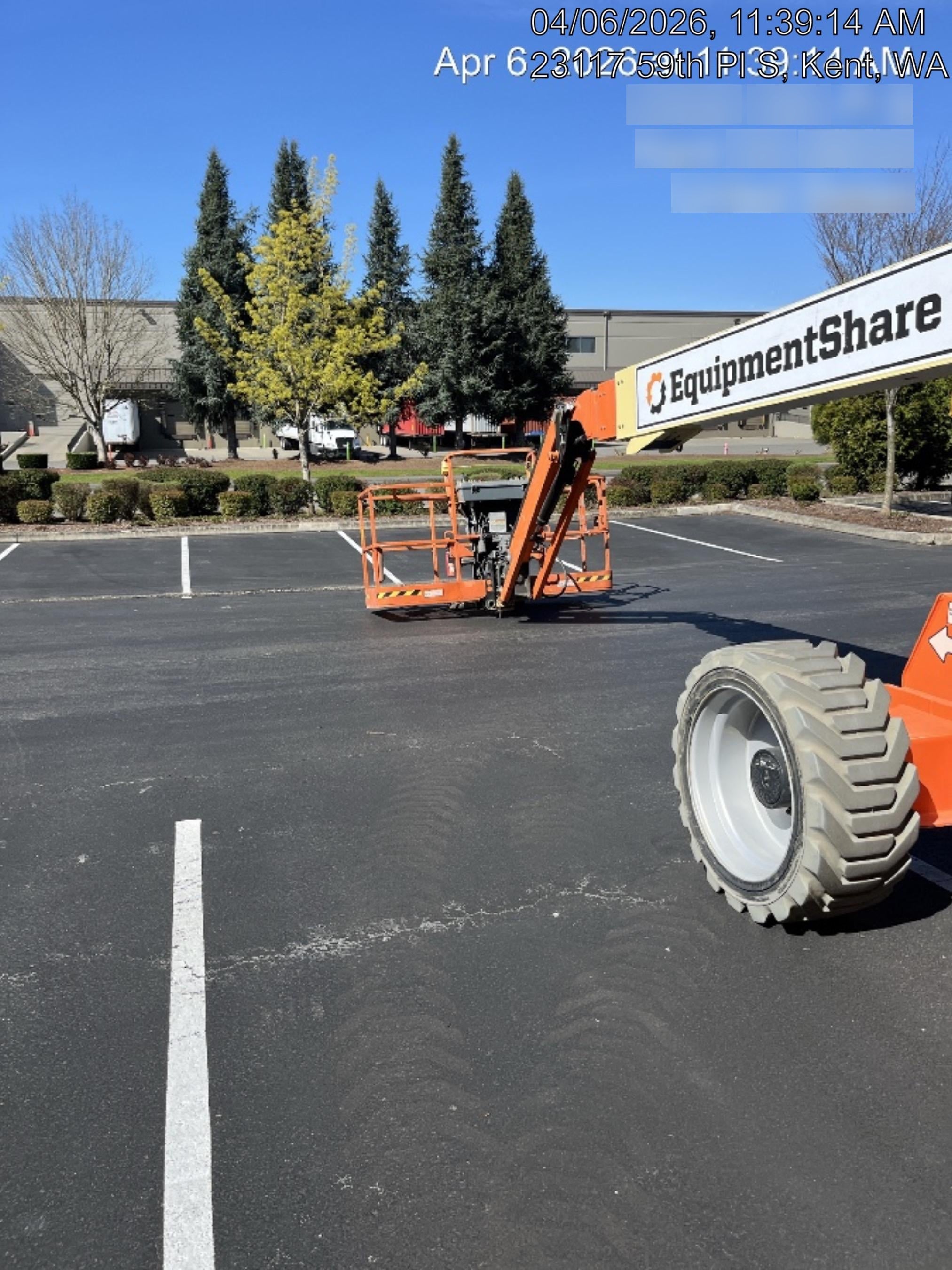 2020 JLG 660SJ