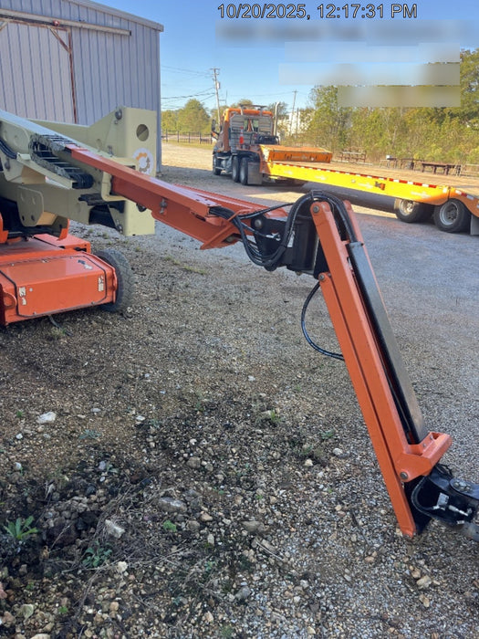 2019 JLG E400AJPN