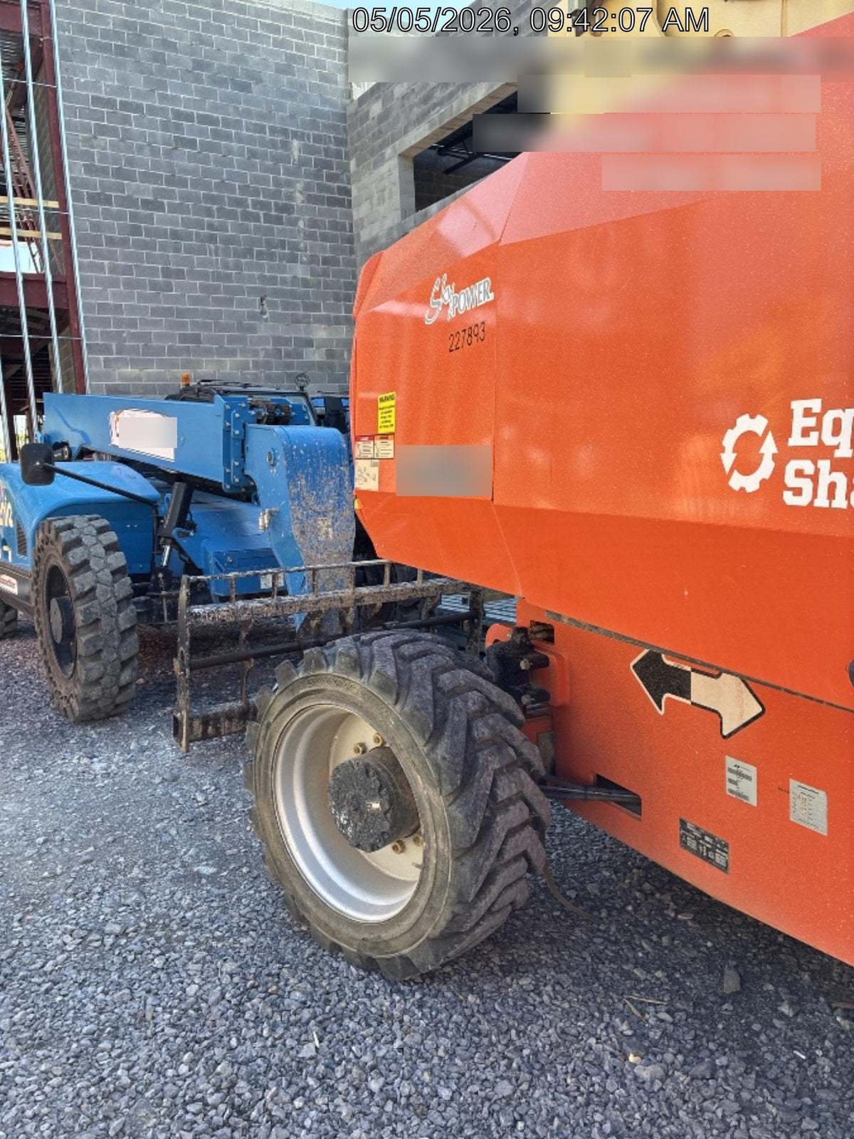 2022 JLG 860SJ