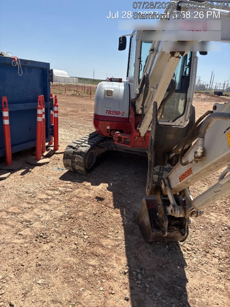 2025 TAKEUCHI TB250-2CR