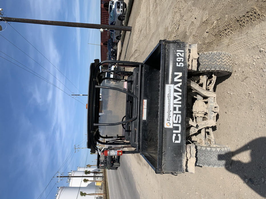 2017 CUSHMAN Hauler 4x4 Crew
