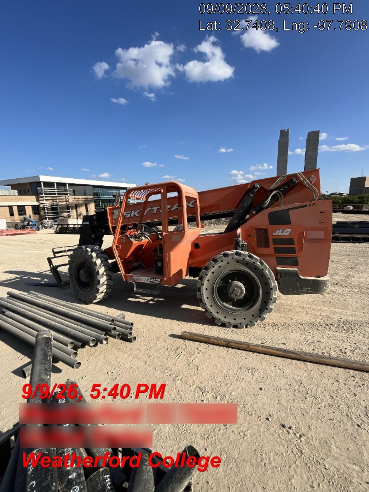 2018 SKYTRAK 8042