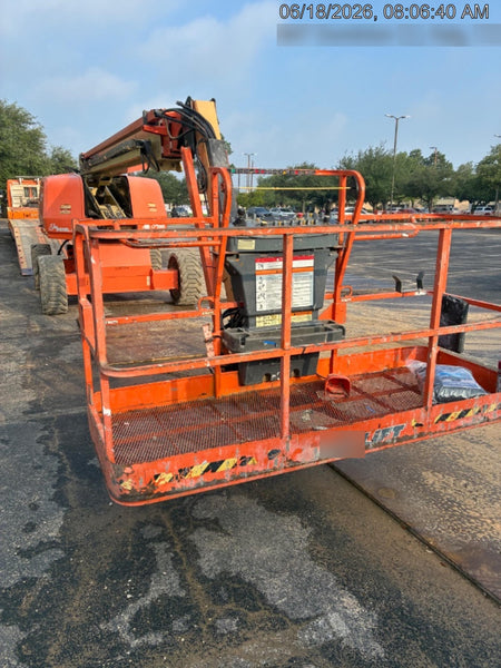2022 JLG 660SJ