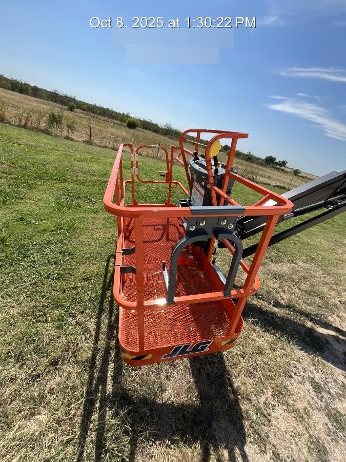 2025 JLG 860SJ