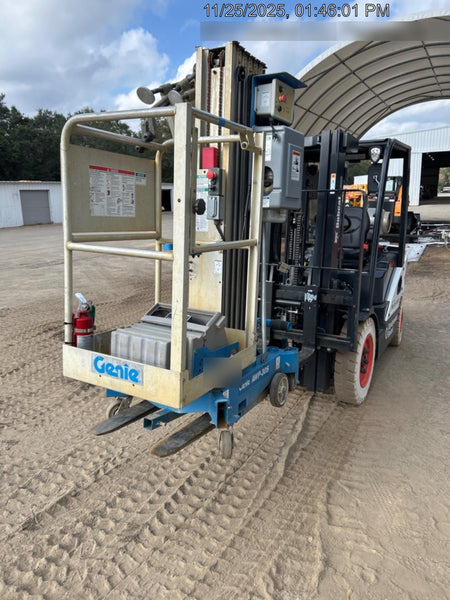 2019 GENIE AWP-30S